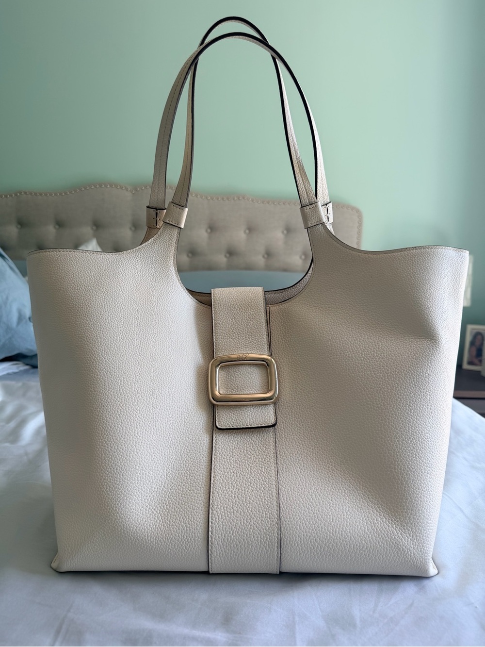 Elegant Cream Tote Bag with Gold Buckle